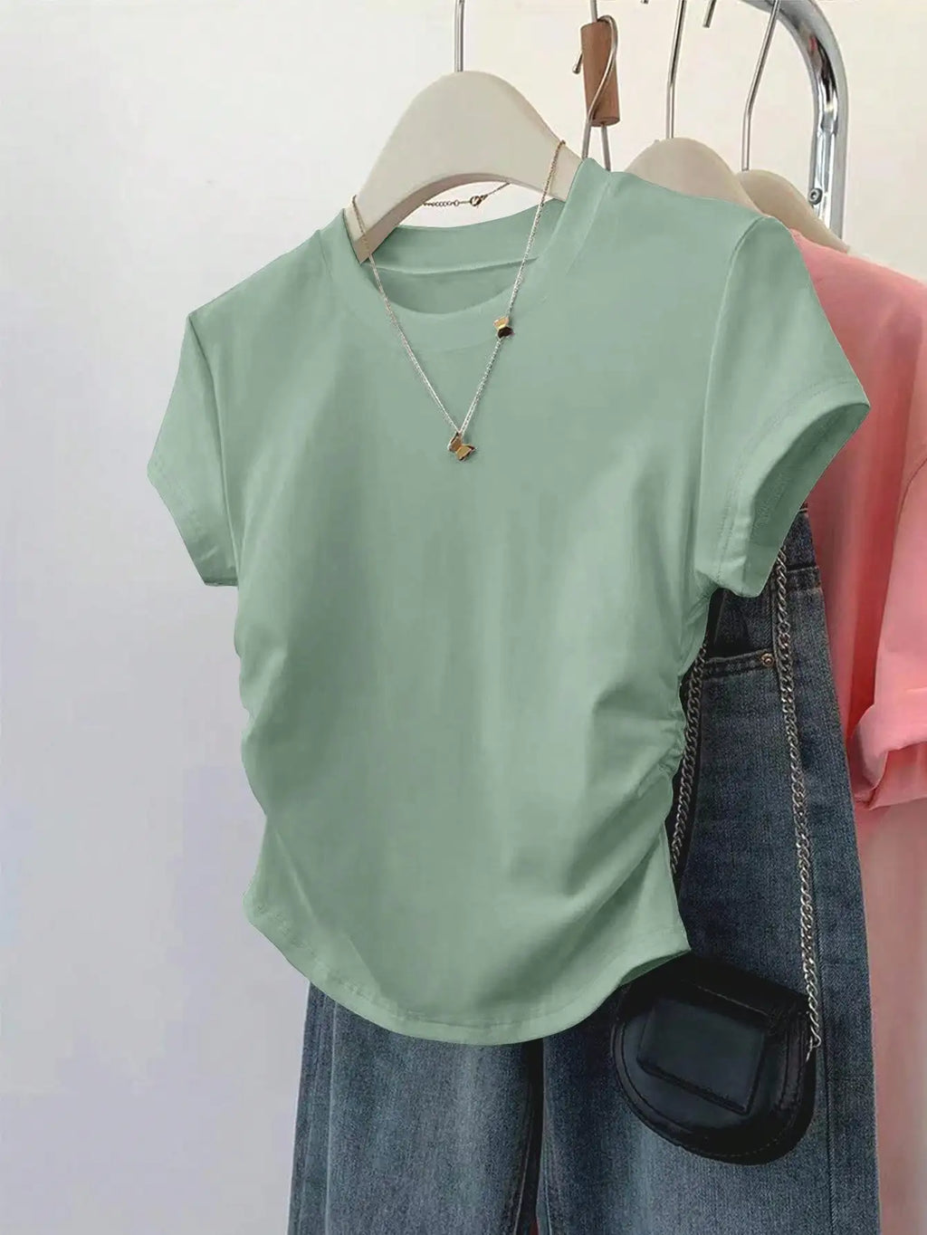Women's Short Sleeve T-Shirt with Side Ruching