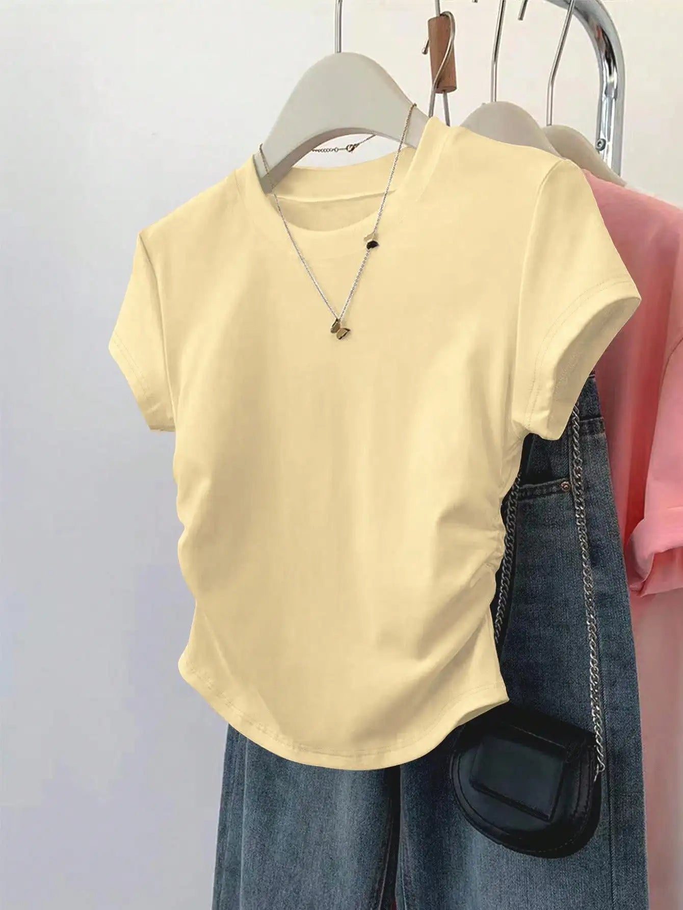 Women's Short Sleeve T-Shirt with Side Ruching