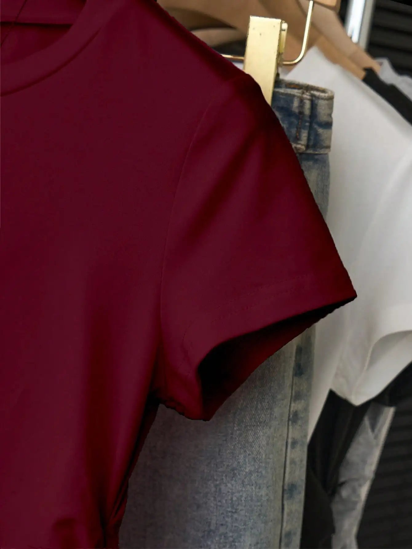 Women's Short Sleeve T-Shirt with Side Ruching