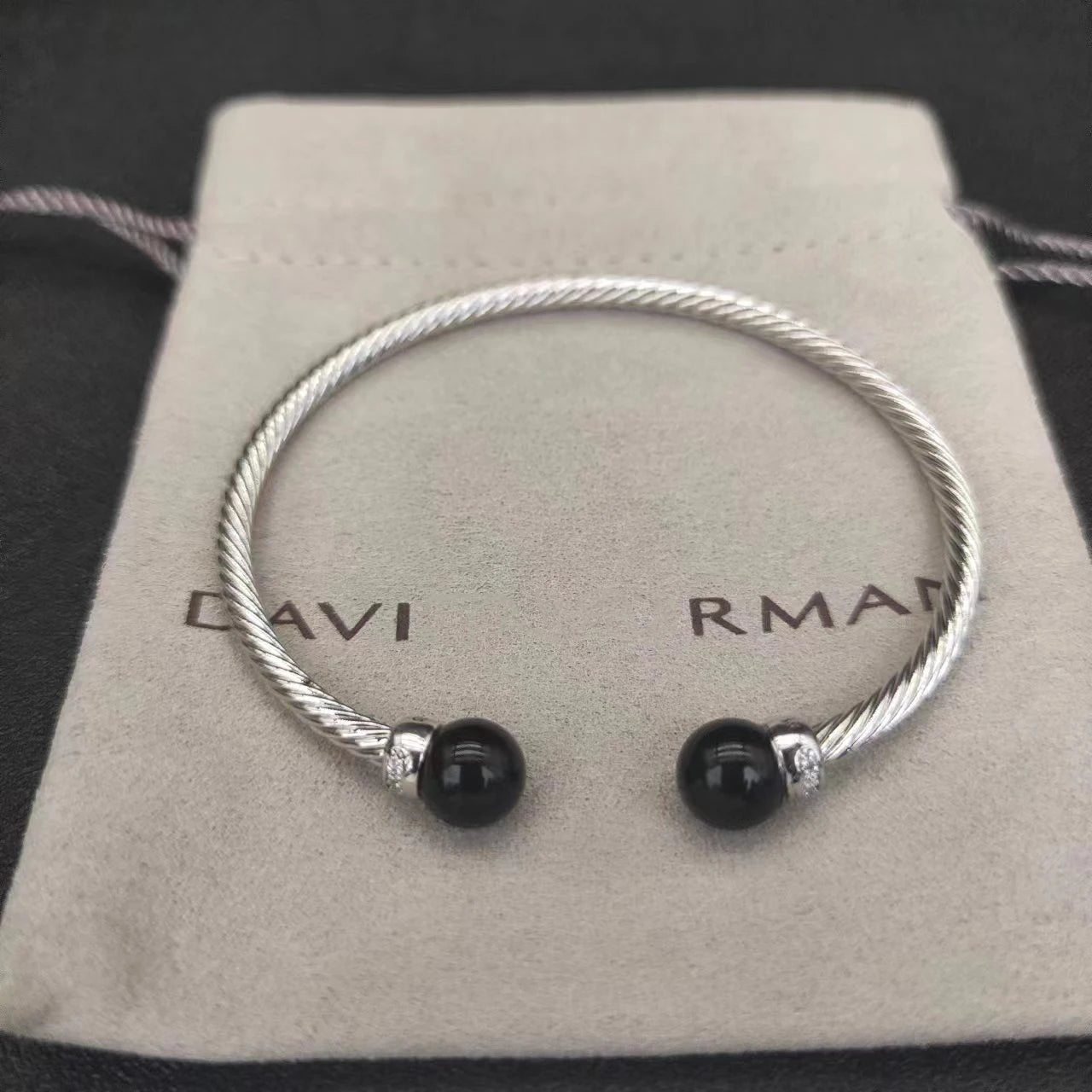 2025 New Style DY Bangle Classic Unisex DY Bracelet - Elegant Design Ideal for All Occasions