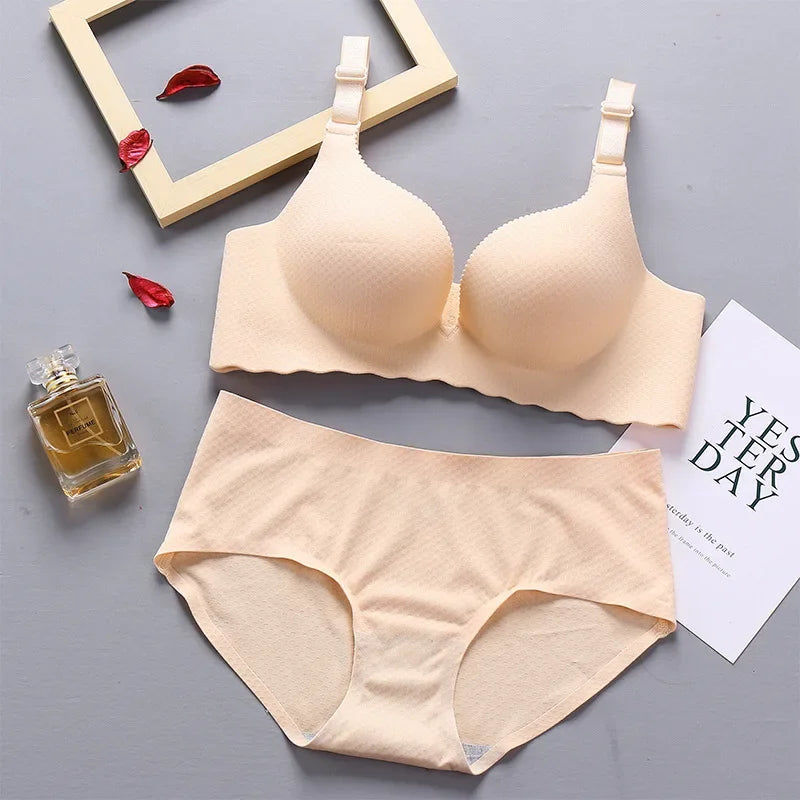 Push-Up Bra 8cm Pad Lift Deep V Bras